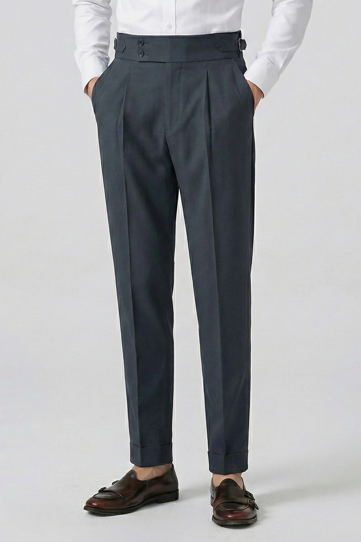 Pantalón Sartorial con Ajustadores Laterales – Estilo "Old Money" de Cintura Alta