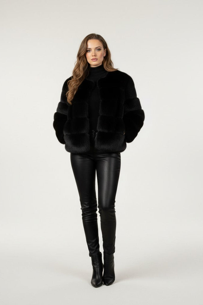 Abrigo Corto de Mujer de Pelo de Lujo - Estilo Chic