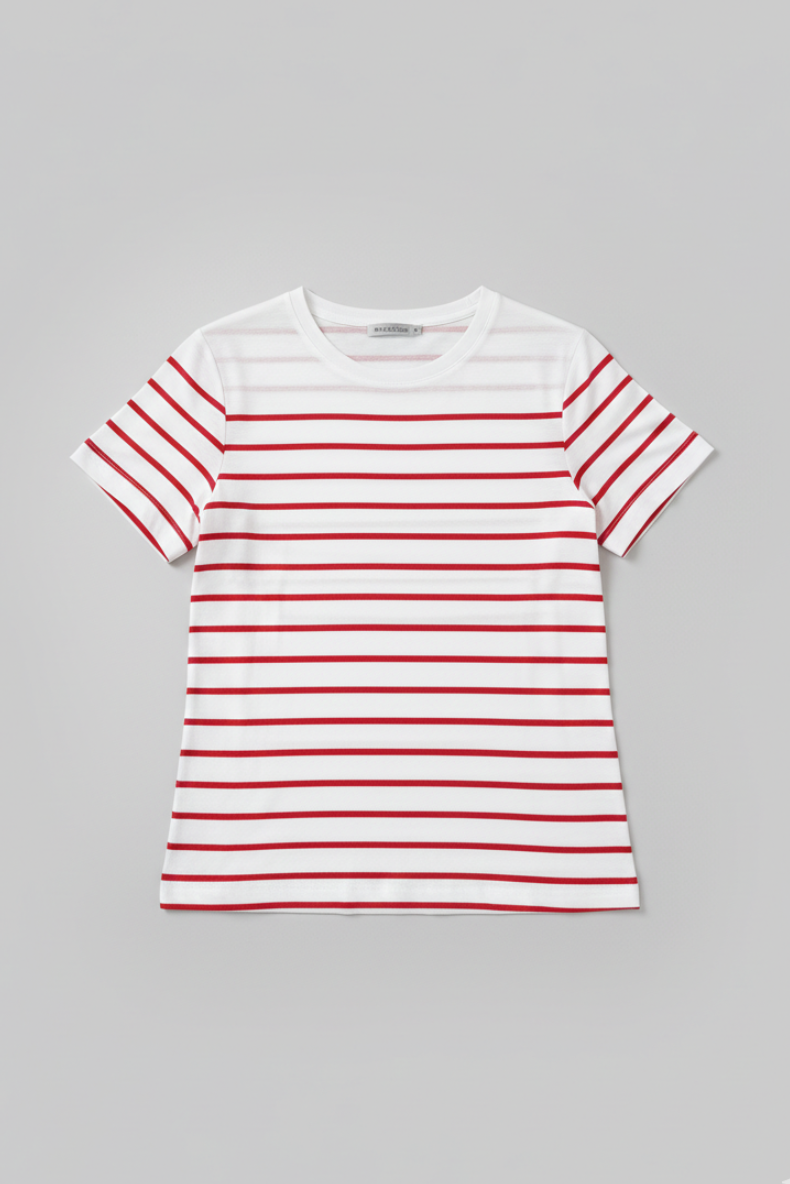 Camiseta a Rayas Marineras – Estilo Clásico