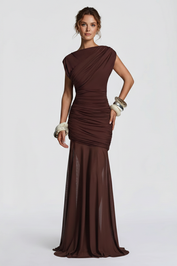 Vestido Largo Fruncido de Noche – Elegancia Francesa