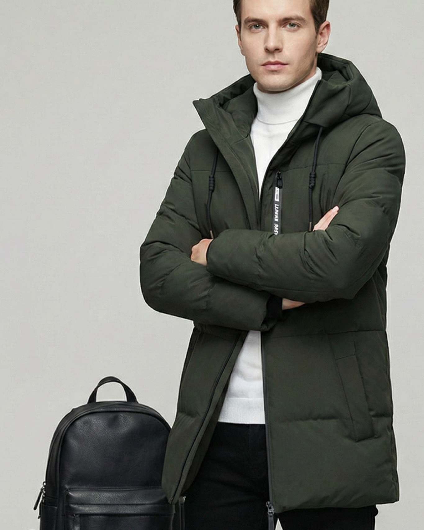 Parka Urbana Acolchada de Longitud Media – Abrigo de Invierno con Capucha