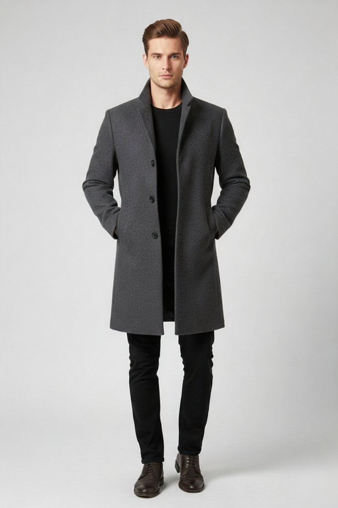 Abrigo Estilo Urbano "Cambridge" con Cuello Alzado y Corte Recto